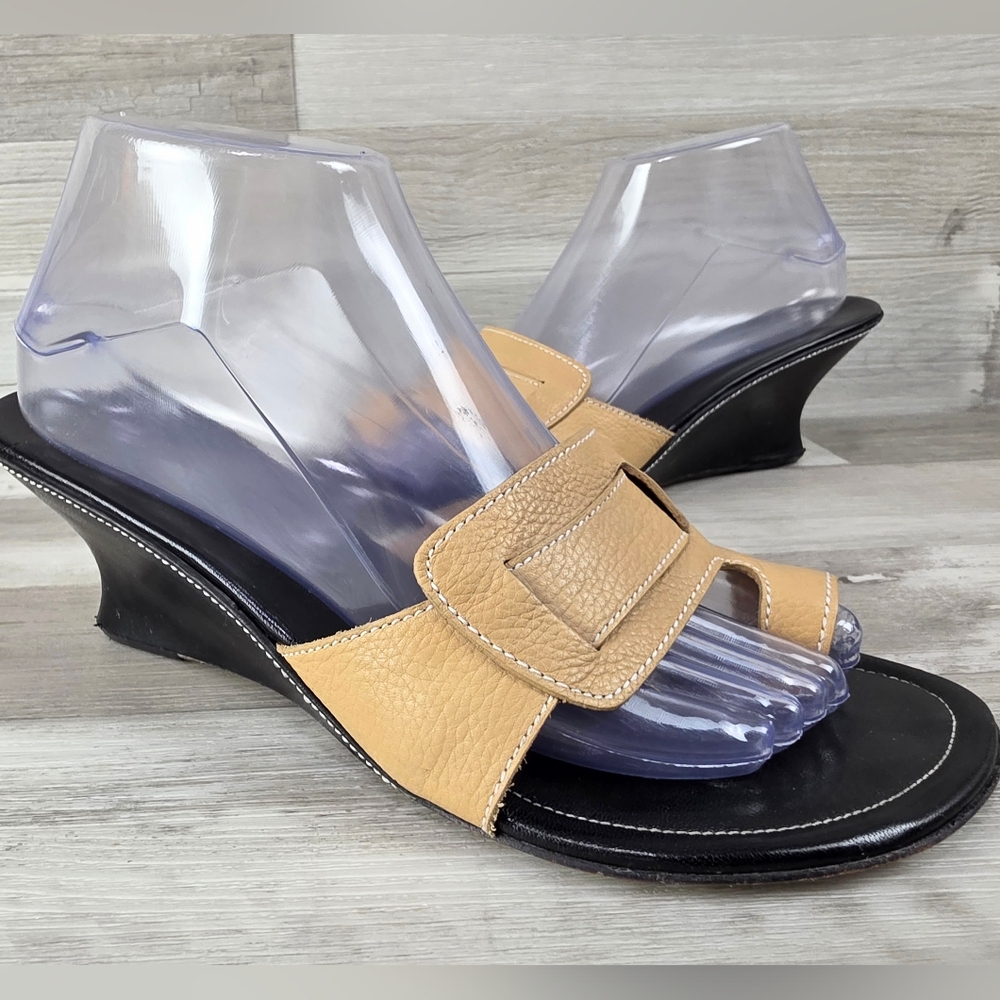 Leather Toe Strap Kitten Wedge Sandals Tan Dark Brown Womens 8B Brazil